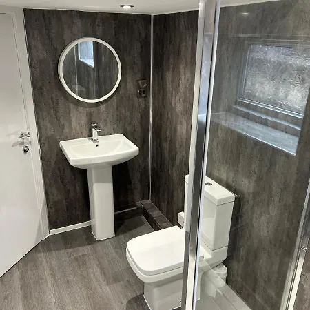Airport Hideaway Apartamento Manchester Exterior foto